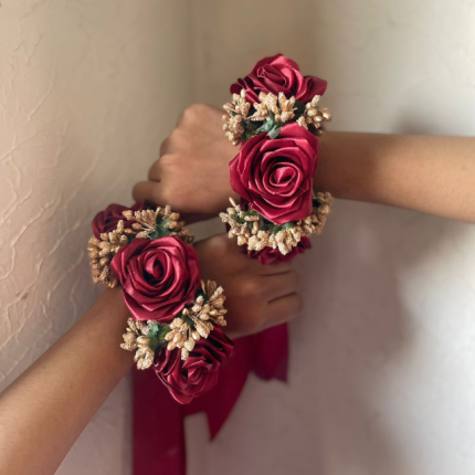 Handmade Ribbon Adjustable Gajrey Set of 2 - Red